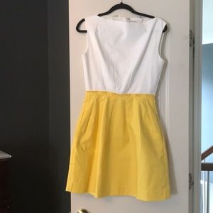 GAP Yellow & White Fit & Flare Dress w/ POCKETS